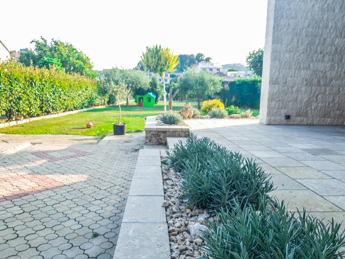 Lacasa Apartments & Restaurant Ulcinj Eksteriør bilde