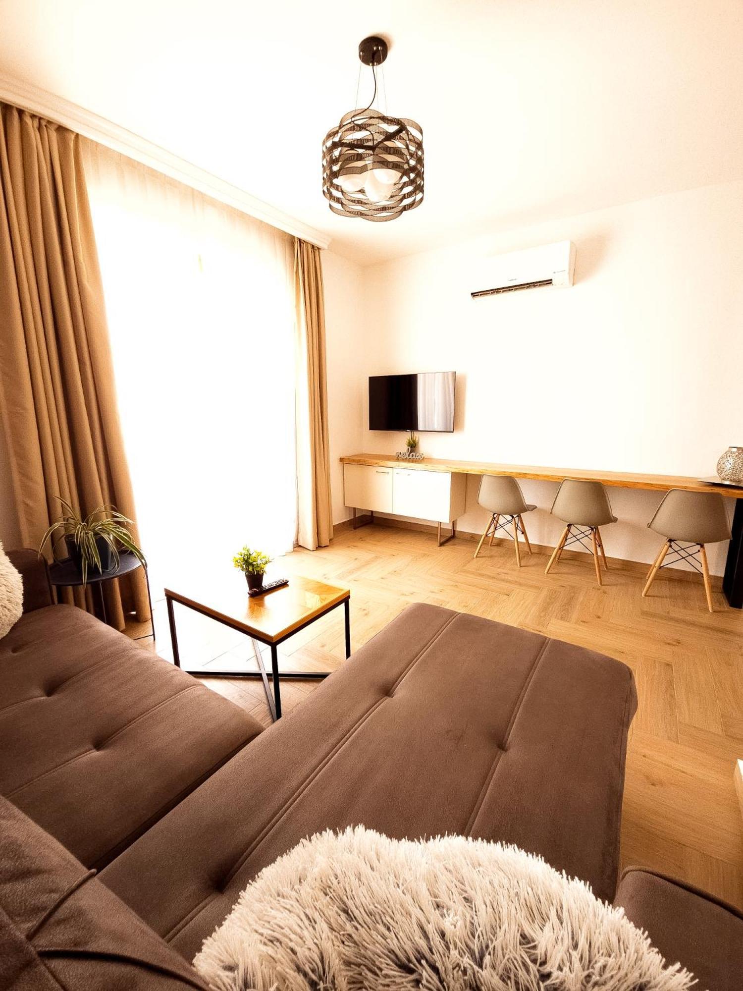 Lacasa Apartments & Restaurant Ulcinj Eksteriør bilde