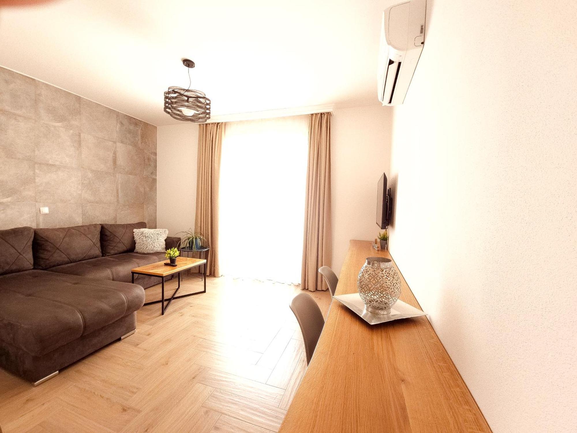 Lacasa Apartments & Restaurant Ulcinj Eksteriør bilde