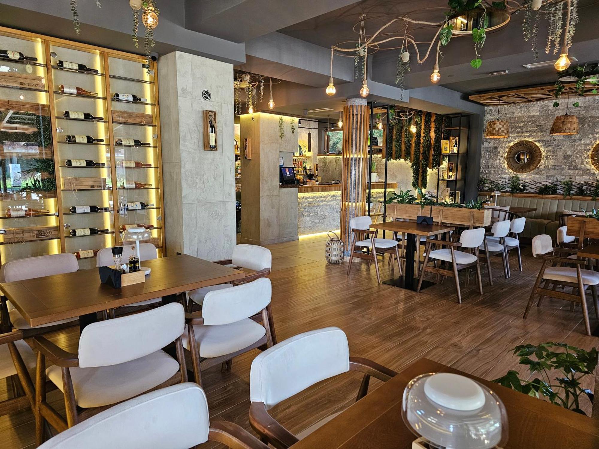 Lacasa Apartments & Restaurant Ulcinj Eksteriør bilde